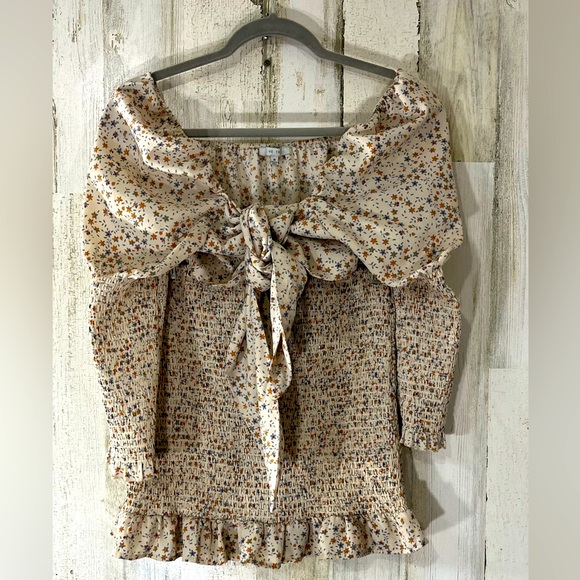 LOVE TREE Cropped Tie Top with Smocked Ruffle Mini Skirt Size Medium 2 Piece - Picture 7 of 7